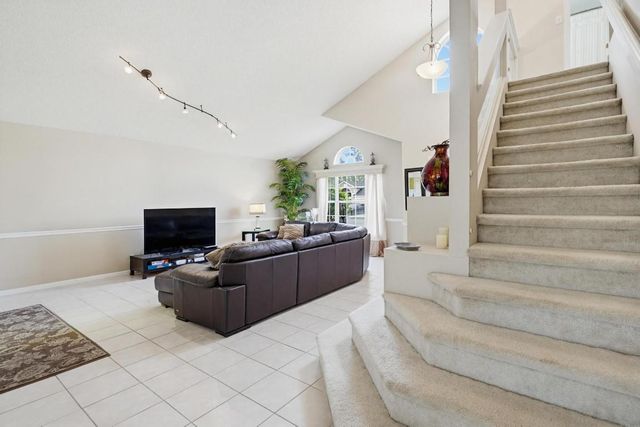 15182 Oak Chase Court, Wellington, FL 33414