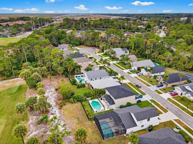 15182 Oak Chase Court, Wellington, FL 33414