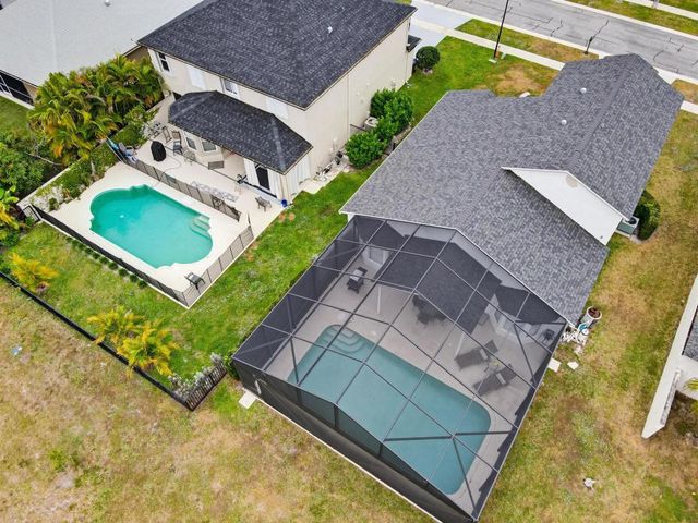 15182 Oak Chase Court, Wellington, FL 33414