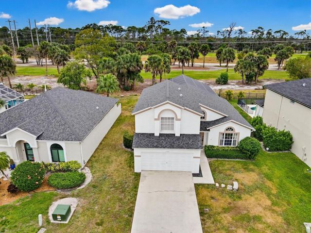 15182 Oak Chase Court, Wellington, FL 33414