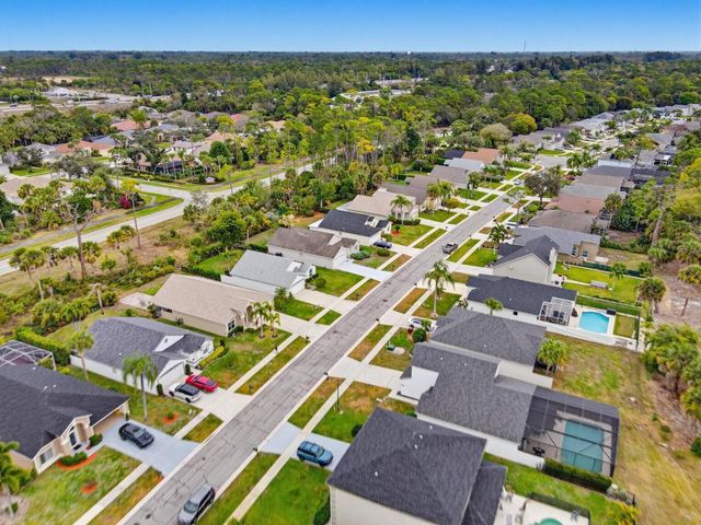 15182 Oak Chase Court, Wellington, FL 33414