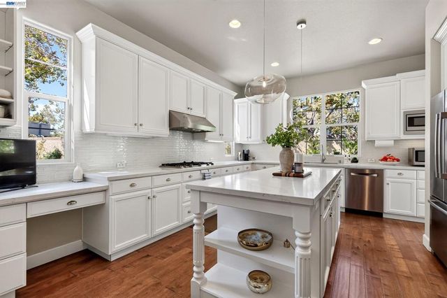 1135 Blue Spur Cir, Danville, CA 94506