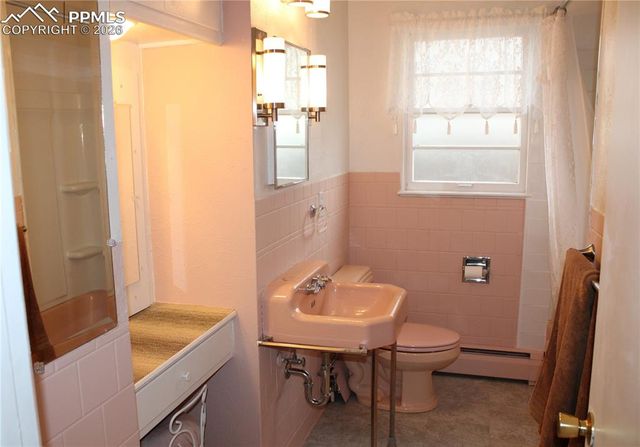 1014 Bonfoy Avenue, Colorado Springs, CO 80909