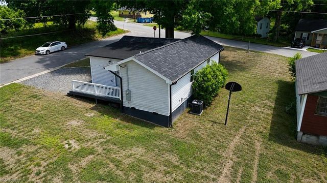1237 Irving Avenue, Eden, NC 27288