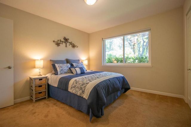 23059 Evergreen Lane, Los Gatos, CA 95033