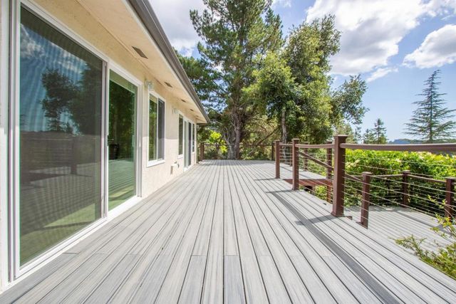 23059 Evergreen Lane, Los Gatos, CA 95033
