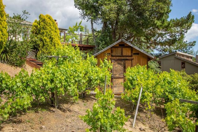 23059 Evergreen Lane, Los Gatos, CA 95033