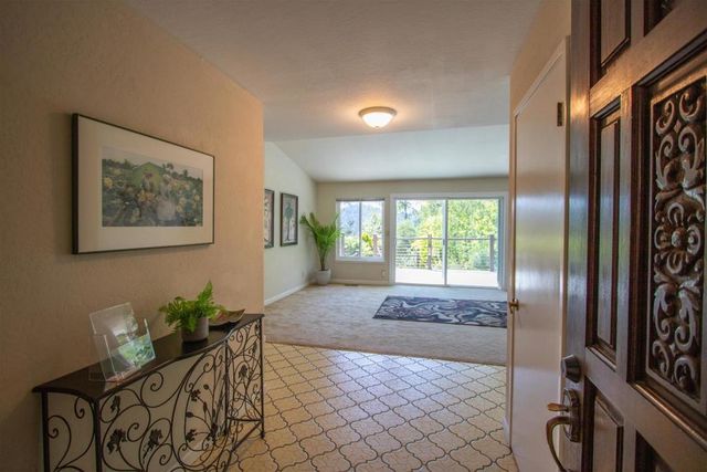 23059 Evergreen Lane, Los Gatos, CA 95033