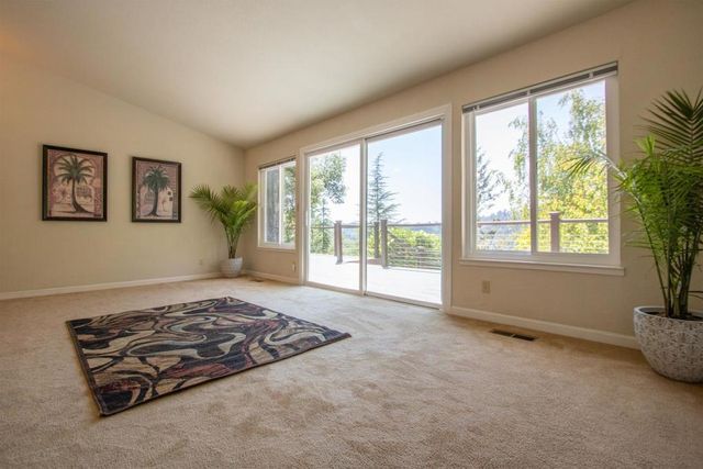 23059 Evergreen Lane, Los Gatos, CA 95033
