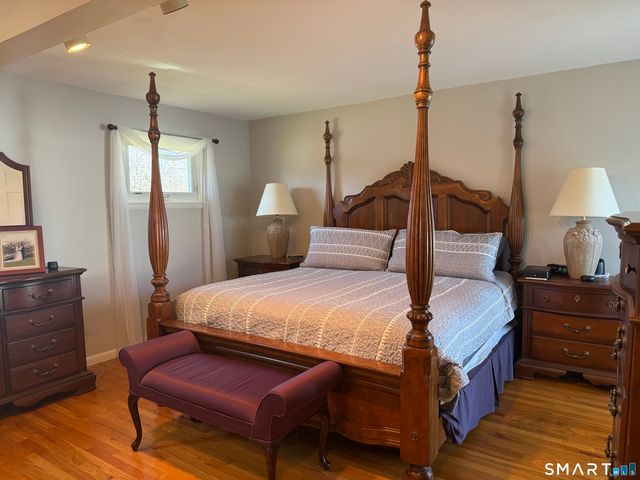 39 Ridgecrest Road, Wallingford, CT 06492