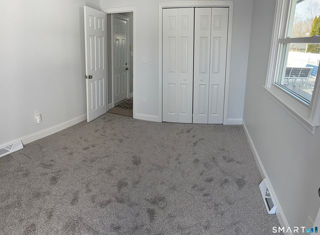 39 Ridgecrest Road, Wallingford, CT 06492