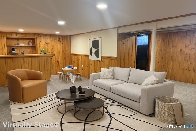 39 Ridgecrest Road, Wallingford, CT 06492