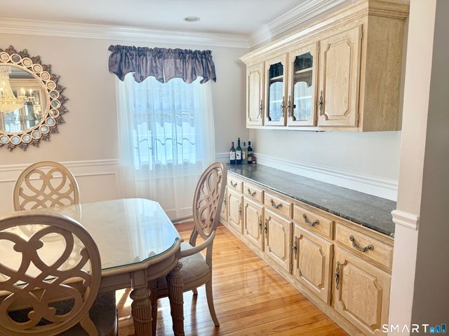 39 Ridgecrest Road, Wallingford, CT 06492