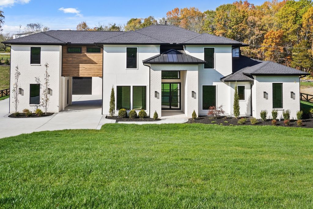 6065 Stone Cliff Ln, Franklin, TN 37064