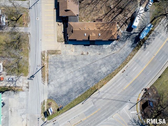 3000 16TH Street 203, Moline, IL 61265