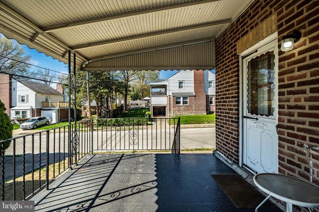 220 W ALBEMARLE AVE, Lansdowne, PA 19050