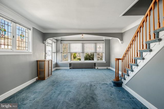 220 W ALBEMARLE AVE, Lansdowne, PA 19050