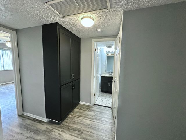 601 W 11th ST 115, Austin, TX 78701