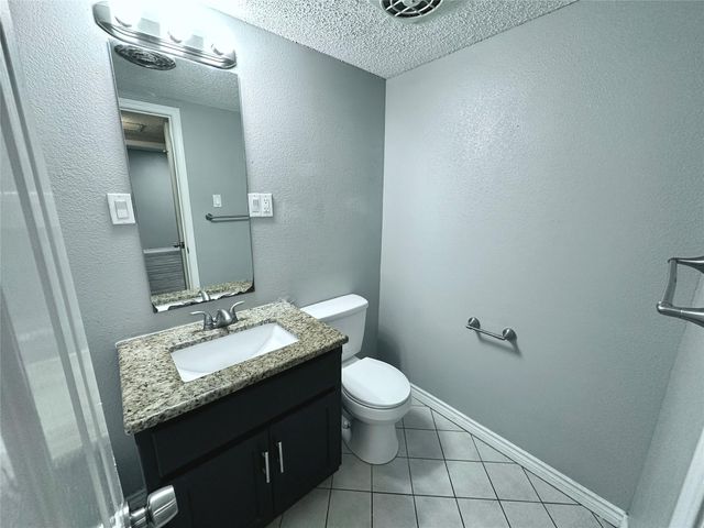 601 W 11th ST 115, Austin, TX 78701