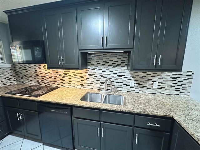 601 W 11th ST 115, Austin, TX 78701