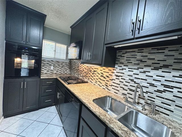 601 W 11th ST 115, Austin, TX 78701