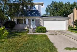 5825 Huntington Avenue, Ypsilanti, MI 48197