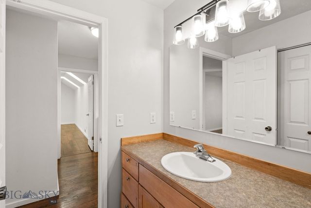 211 N Sanders Avenue, Bozeman, MT 59718