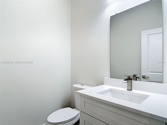 18374 ELGIN AVENUE, Port Charlotte, FL 33948