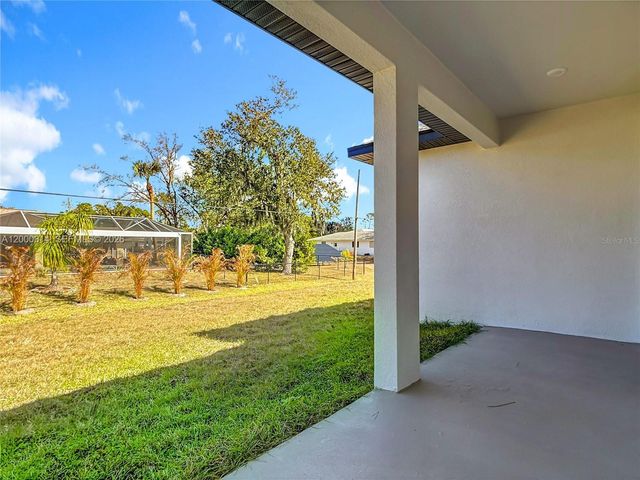 18374 ELGIN AVENUE, Port Charlotte, FL 33948