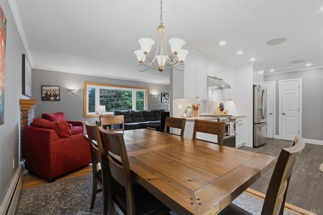 617 Cardinal Road, Cortlandt Manor, NY 10567
