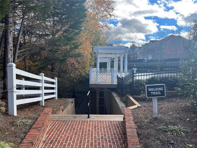 4855 Ivy Ridge Drive SE 305, Atlanta, GA 30339