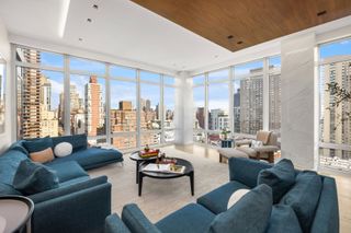 1355 1ST Avenue # 17, New York City, NY 10021