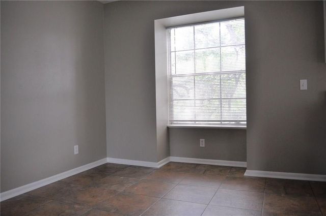 1210 B W 22nd ST, Austin, TX 78705