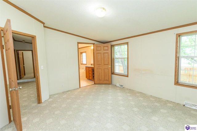 109 Carriage Way, Elizabethtown, KY 42701