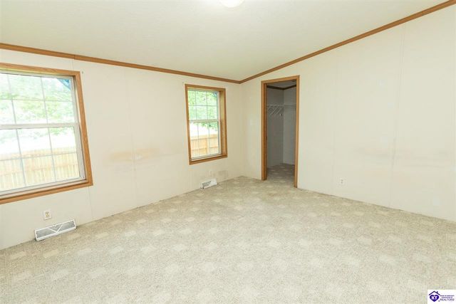 109 Carriage Way, Elizabethtown, KY 42701