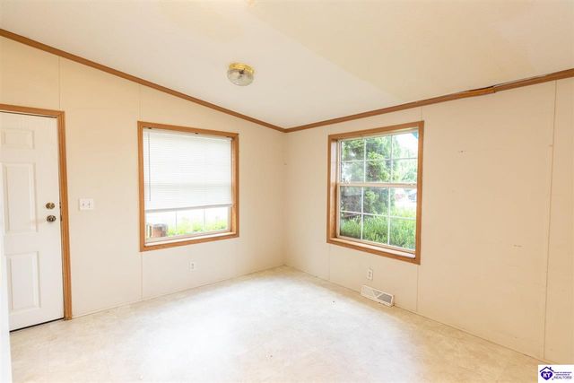 109 Carriage Way, Elizabethtown, KY 42701