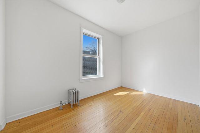 2453 N Spaulding Avenue 3, Chicago, IL 60647