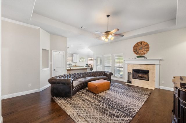 12405 Cedar Knoll Drive, Fort Worth, TX 76028