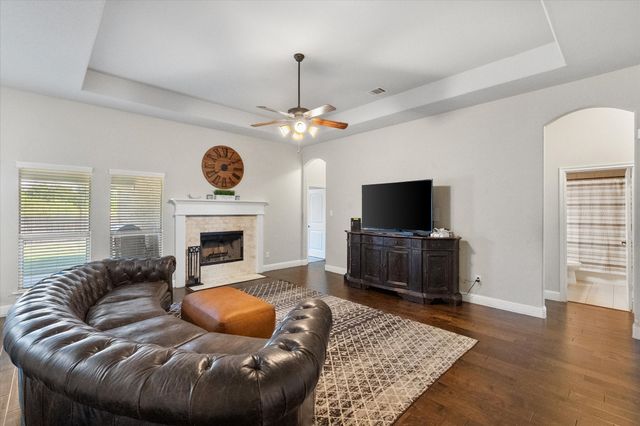 12405 Cedar Knoll Drive, Fort Worth, TX 76028