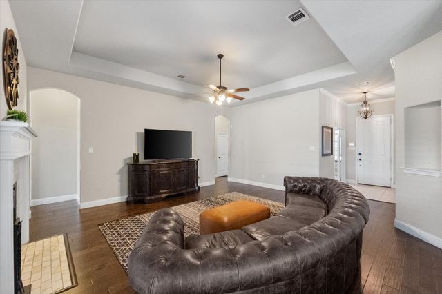 12405 Cedar Knoll Drive, Fort Worth, TX 76028