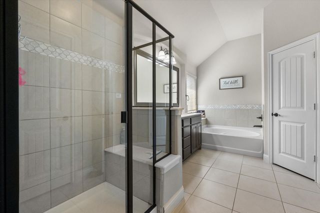12405 Cedar Knoll Drive, Fort Worth, TX 76028