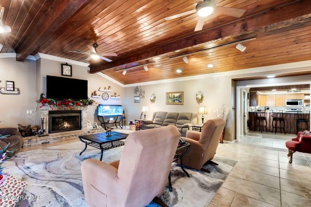 206 Elmwood Drive, Lafayette, LA 70503