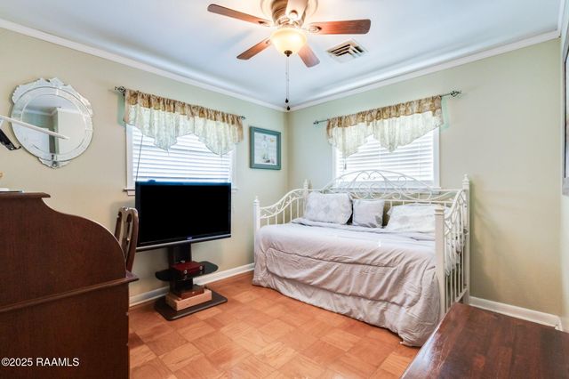 206 Elmwood Drive, Lafayette, LA 70503