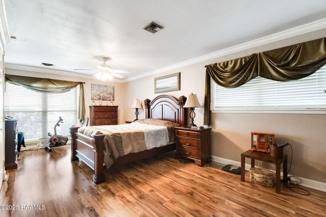 206 Elmwood Drive, Lafayette, LA 70503