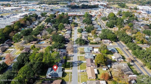 206 Elmwood Drive, Lafayette, LA 70503