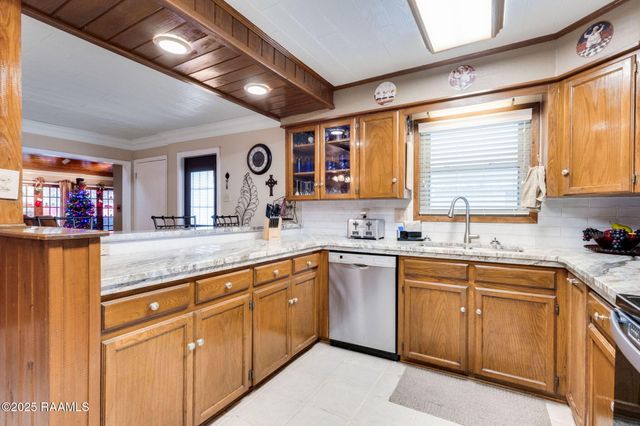 206 Elmwood Drive, Lafayette, LA 70503