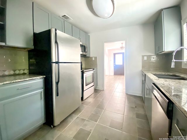 3237 COLIMA ST, San Antonio, TX 78207