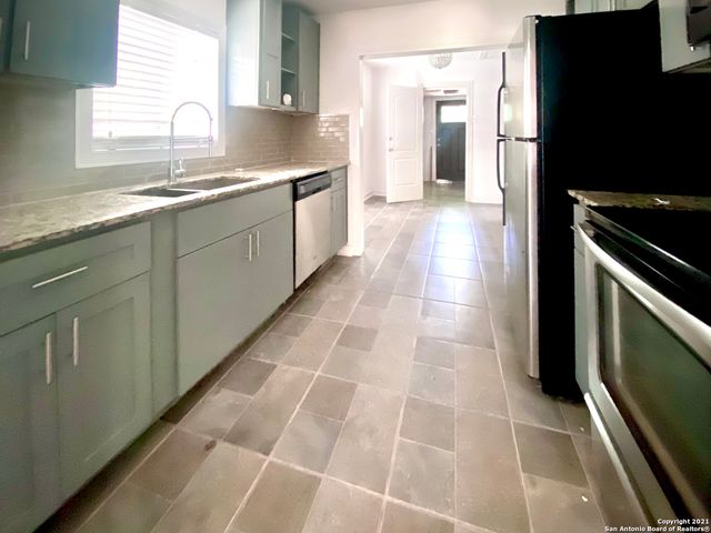 3237 COLIMA ST, San Antonio, TX 78207