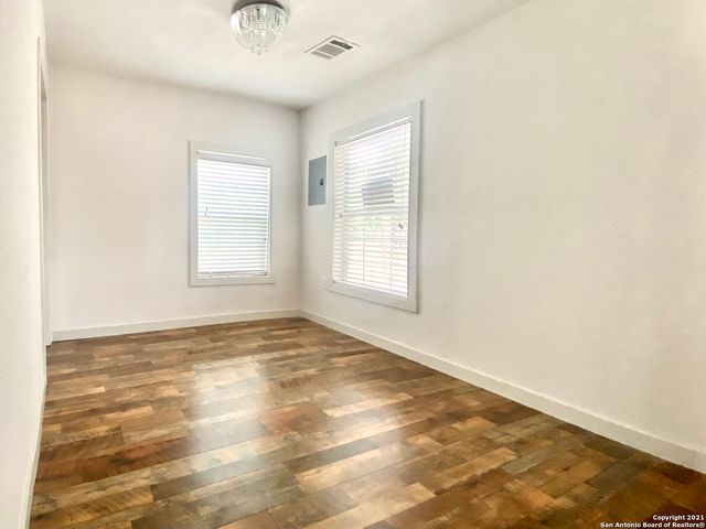3237 COLIMA ST, San Antonio, TX 78207