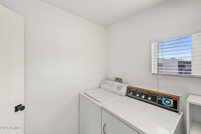 12214 N AUGUSTA Drive, Sun City, AZ 85351